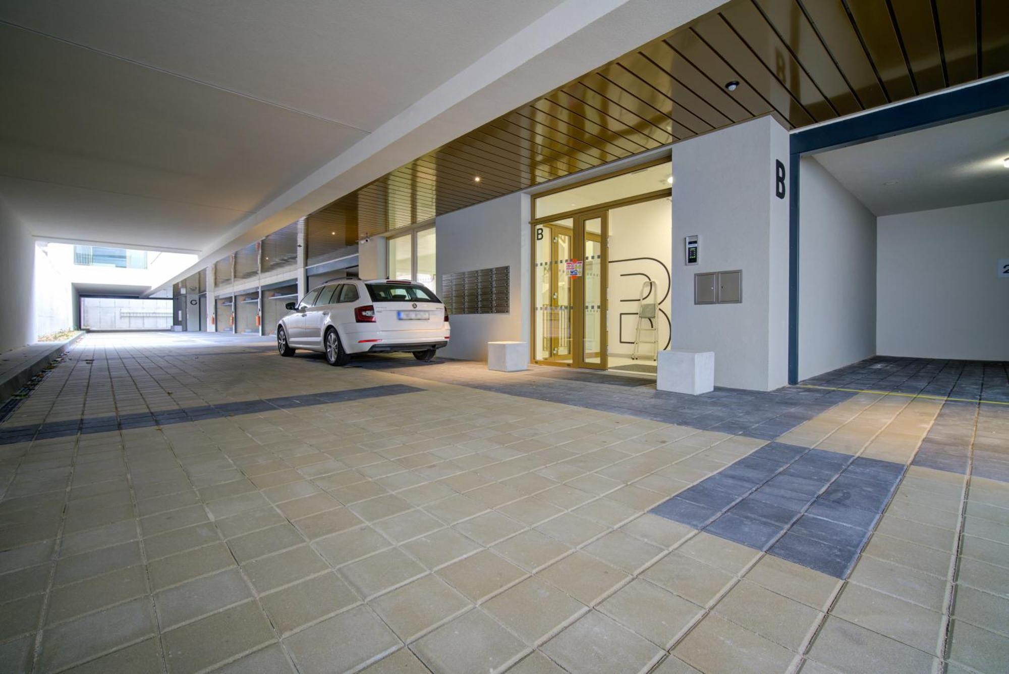City Relax Apartments With Free Parking, 10 Mins Walk To City Centre Brno Exterior photo