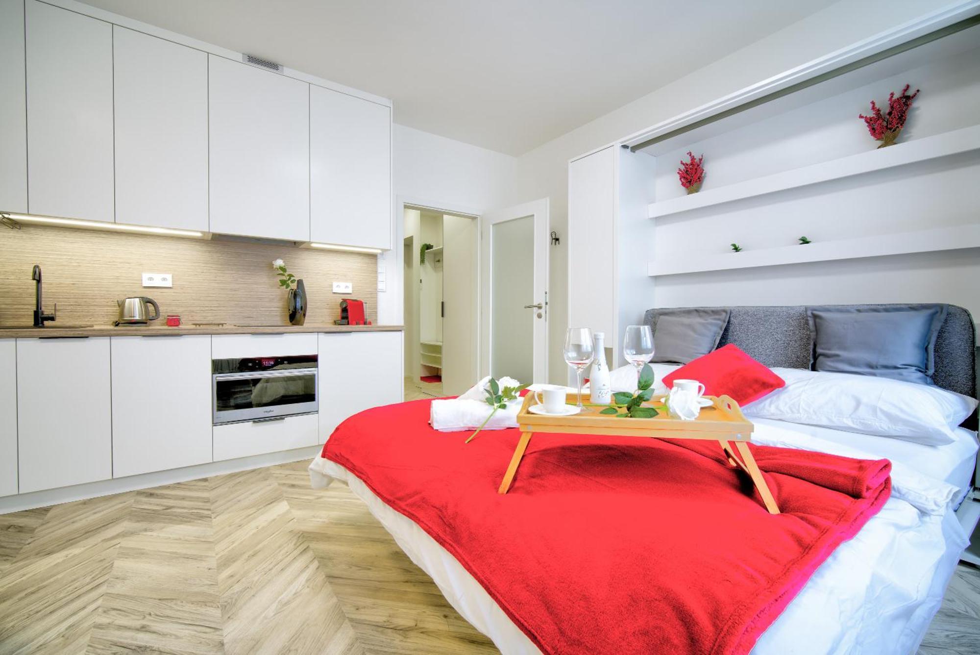 City Relax Apartments With Free Parking, 10 Mins Walk To City Centre Brno Exterior photo